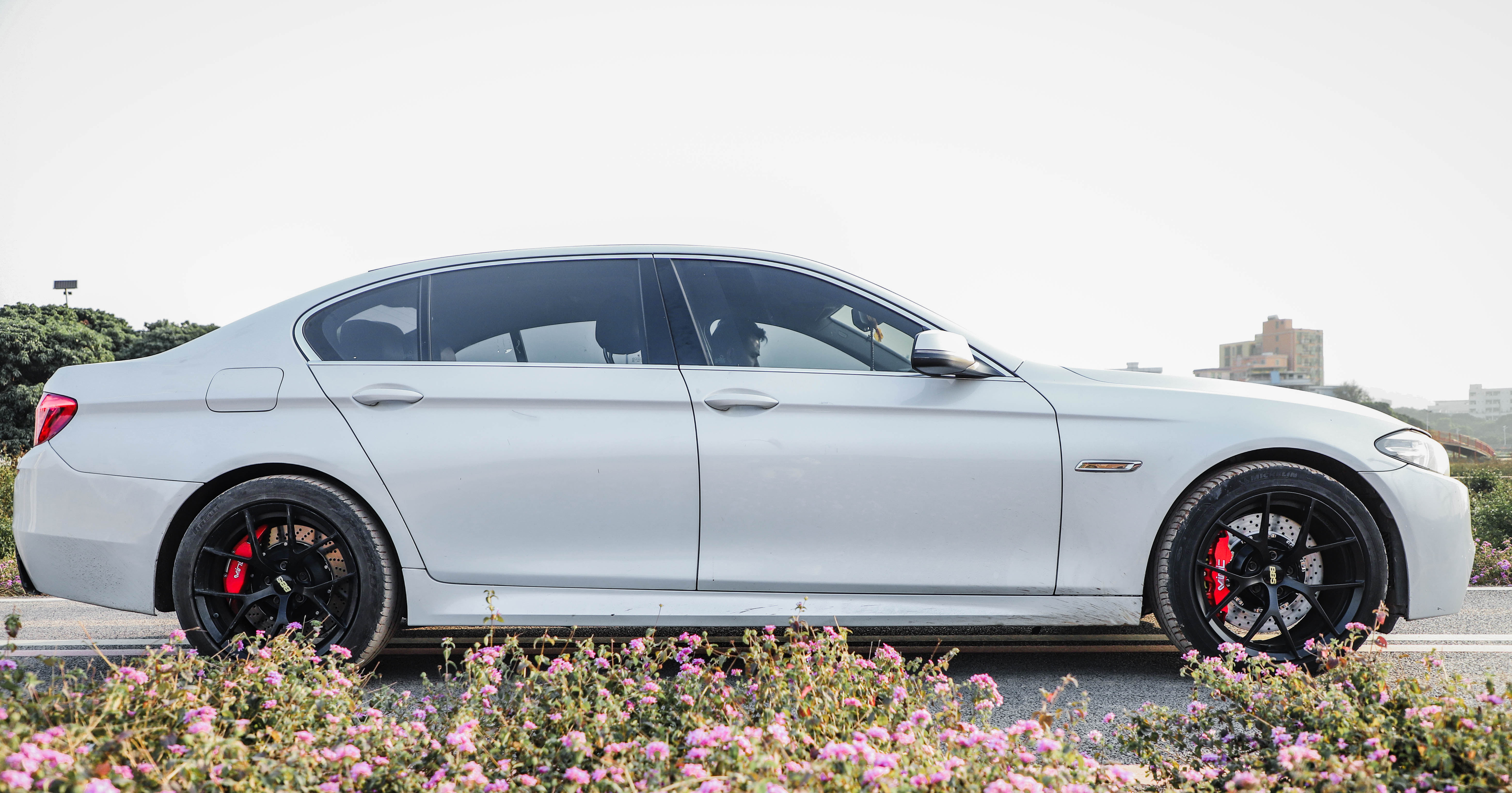 寶馬旗艦車型，五系升級(jí)性價(jià)比剎車 RT 6系列套裝