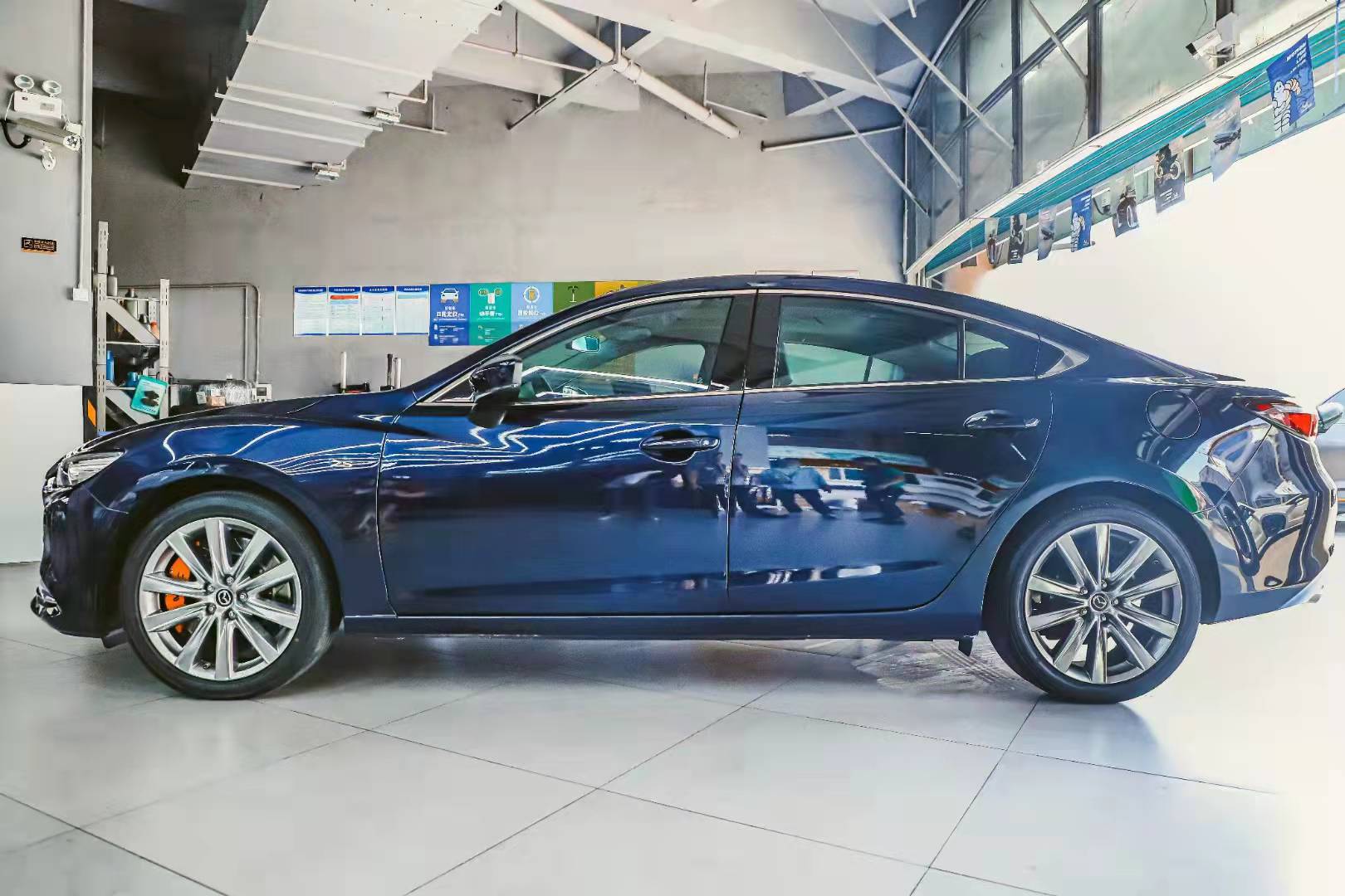 晶鉆藍(lán)阿特茲，剎車改裝升級(jí)VINIC DF40C超薄大四套裝