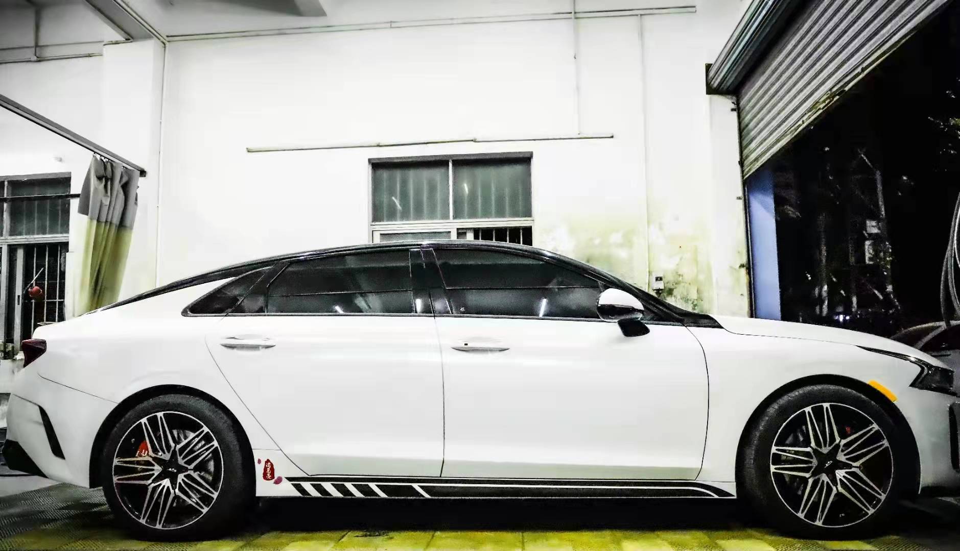 K5 凱酷高顏值、高性能，重新定義B級(jí)車體驗(yàn)標(biāo)桿！改裝亦不能少